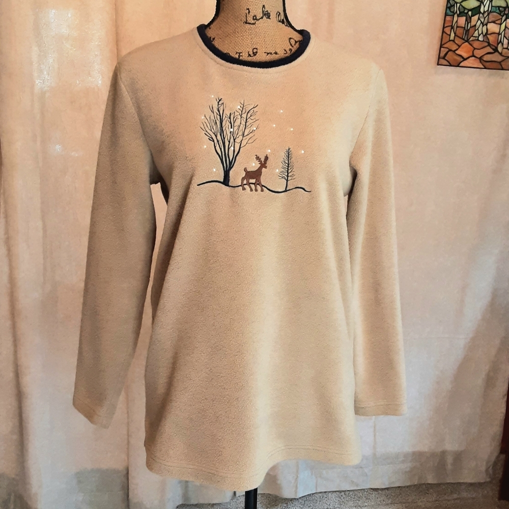 Fleece Pullover Adorable Embroidered Winter Deer Tan with Navy Trim Sz S